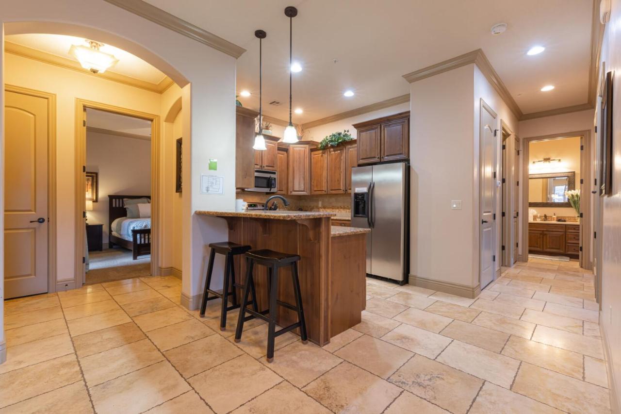 D5-Coral Springs Poolside-Ground Floor 3-Bedroom Hillside View Hurricane Szoba fotó